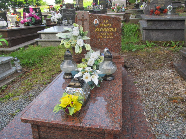 Grób Maria Żłobicka
